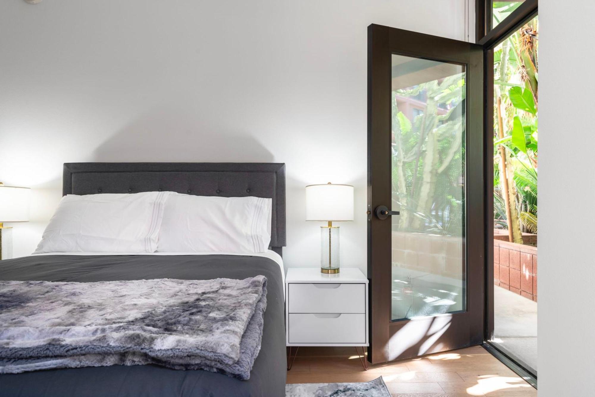Hollywood 2 Bedroom Luxury Apartamento